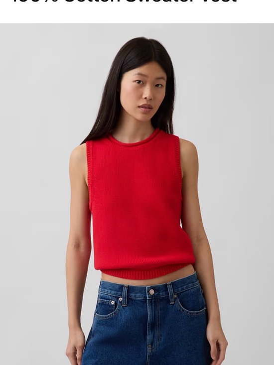 GAP Tops - NWT GAP Red 100% cotton Tank